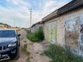 Гараж · Жексенбаева 69 10 — Телевышка парк Кирова, бағасы: 1 млн ₸ в Уральске — фото 2