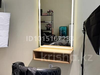 Салоны красоты, кабинеты и рабочие места, студии · 40 м² за 80 000 ₸ в Астане, Нура р-н
