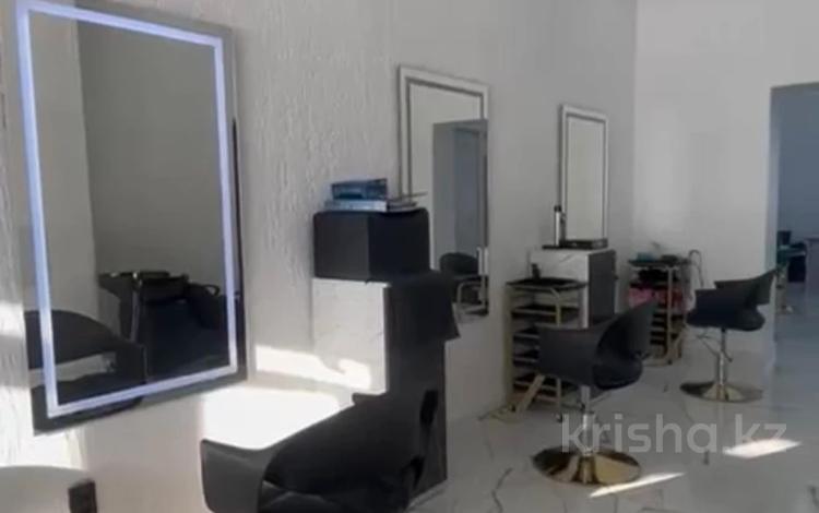 Свободное назначение · 71.4 м² за 31 млн ₸ в Актобе, мкр. Алтын орда — фото 5