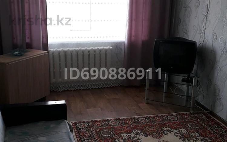 3-бөлмелі пәтер · 65.7 м² · 3/9 қабат, мкр 4, Мкр. 4 — проспект Абулхайыр хана, бағасы: 28 млн ₸ в Уральске — фото 2