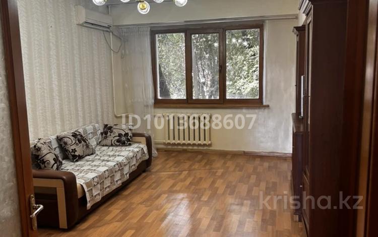 3-комнатная квартира · 70 м² · 2/5 этаж, 208 — Майлина за 260 000 ₸ в Алматы, Турксибский р-н — фото 2