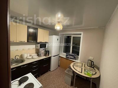 2-комнатная квартира · 43 м² · 2/5 этаж, Кайсенова 30 за 250 000 〒 в Усть-Каменогорске, Ульбинский