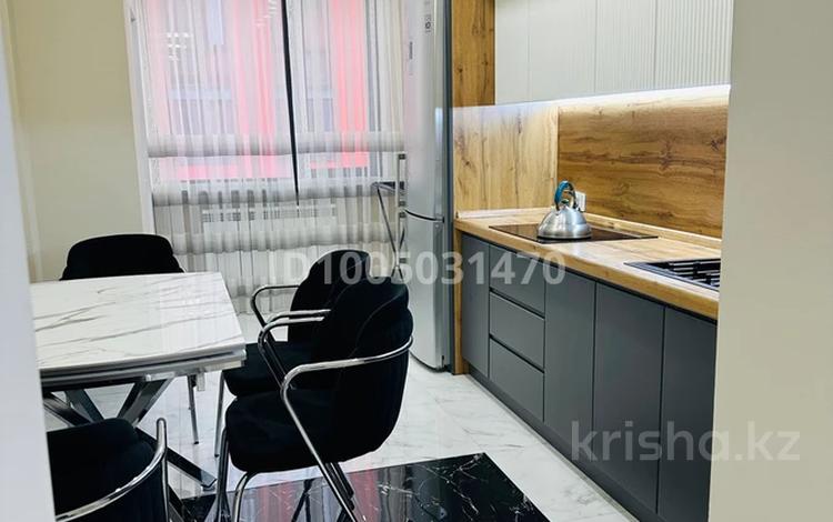 2-бөлмелі пәтер · 60 м² · 9/12 қабат, мкр Кайтпас 1, Байдибек би 116 — Дендропарк, бағасы: 280 000 ₸ в Шымкенте, Каратауский р-н — фото 3
