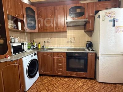 2-бөлмелі пәтер · 54 м² · 9/9 қабат, Степной 4 ш/а. 15 — спальный район, бағасы: 22 млн ₸ в Караганде, Казыбек би р-н