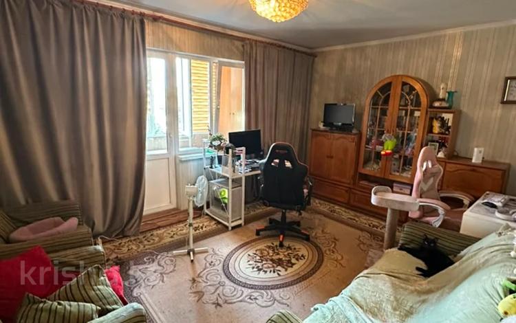2-комнатная квартира · 70 м² · 6/9 этаж, мкр Мамыр-3 — Шаляпина|Во дворах за 40 млн ₸ в Алматы, Ауэзовский р-н — фото 8