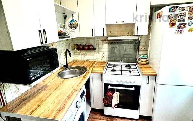 3-комнатная квартира · 58 м² · 2/4 этаж, мкр №6 за 36.5 млн ₸ в Алматы, Ауэзовский р-н — фото 6