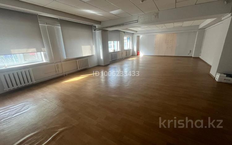 Еркін, кеңселер, қоймалар · 1200 м², бағасы: 5.4 млн ₸ в Алматы, Жетысуский р-н — фото 8