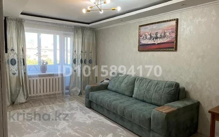 2-комнатная квартира · 48 м² · 5/5 этаж, мкр Юго-Восток, 27й микрорайон 27 за 15 млн ₸ в Караганде, Казыбек би р-н — фото 2