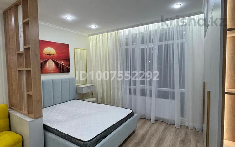 1-бөлмелі пәтер · 35 м² · 3/10 қабат, мкр Шугыла 340/39, бағасы: 230 000 ₸ в Алматы, Наурызбайский р-н — фото 2