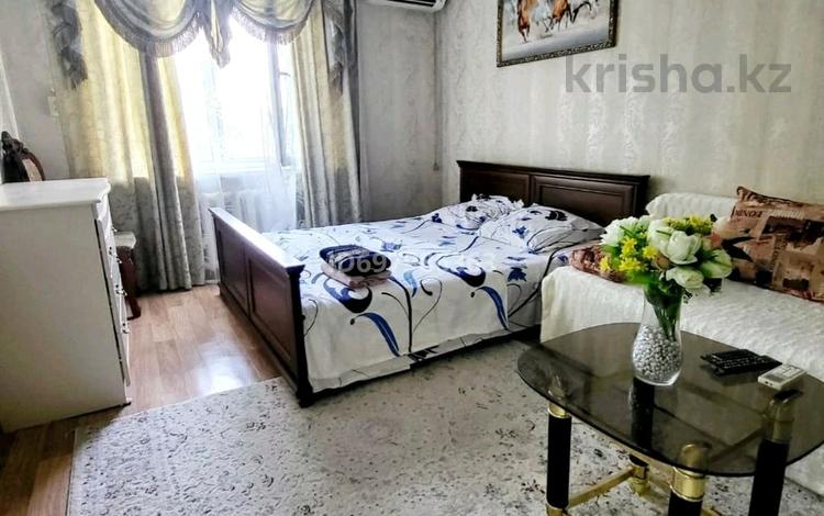 1-комнатная квартира · 35 м² · 4/4 этаж, Айбергенова 4 — Площать "Аль-фараби" за 15 000 ₸ в Шымкенте, Аль-Фарабийский р-н — фото 2