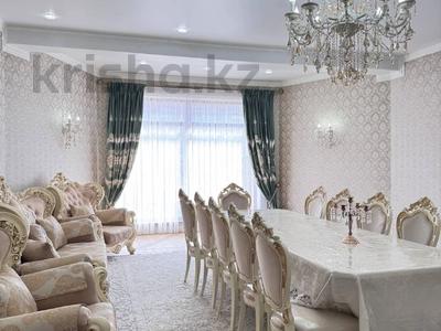Жеке үй · 8 бөлме · 319 м² · 10 жүзд., Қалалық аэропорт ш/а., Хайруллы Кабжанова 67, бағасы: 135 млн ₸ в Караганде, Казыбек би р-н