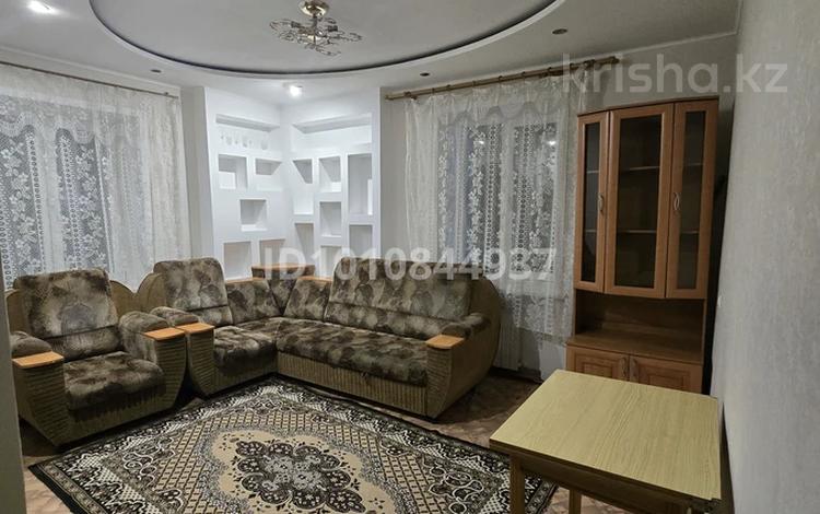 3-комнатная квартира · 60 м² · 1/2 этаж, Гоголя 14 — ДКМ за 14 млн ₸ в Усть-Каменогорске, Ульбинский — фото 2