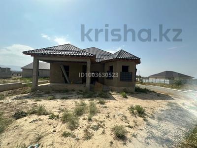Отдельный дом · 5 комнат · 250 м² · 8 сот., Енбекши — За заправкой Royal Petrol по Ташкентской трассе за 32 млн 〒 в Каскелене