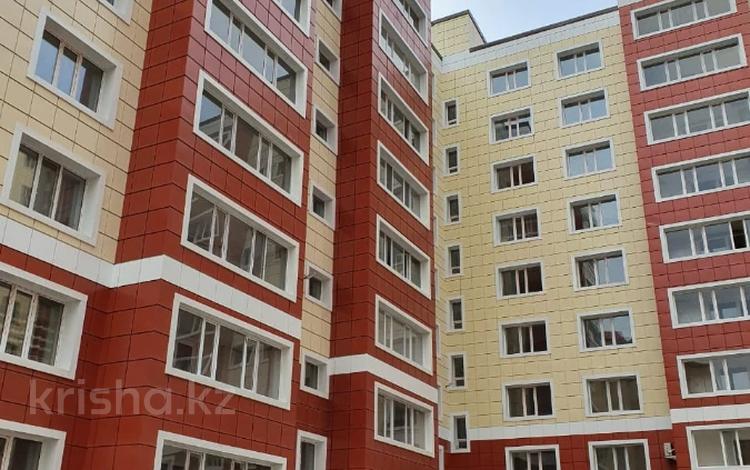 2-комнатная квартира, 60 м², 3/10 этаж помесячно, Ермекова 106а — ЖК Астана