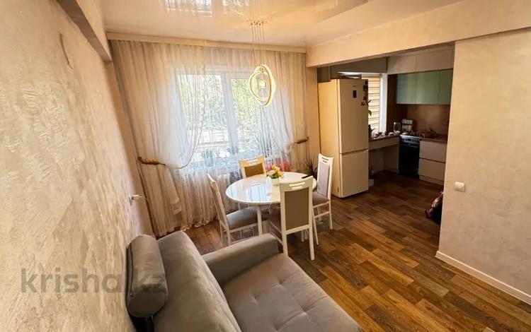 3-комнатная квартира · 64 м² · 2/5 этаж, Канипа Битибаева 6 за 26 млн ₸ в Усть-Каменогорске — фото 8