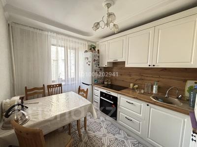 3-комнатная квартира · 65 м² · 9/10 этаж, Жамакаева 77 за 32 млн 〒 в Семее