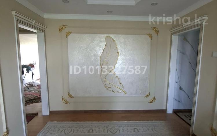 3-бөлмелі пәтер · 60 м² · 4/5 қабат, 11-шағынаудан — Ровд, бағасы: 22 млн ₸ в Шымкенте, Енбекшинский р-н — фото 2