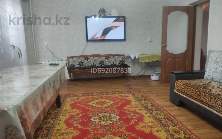 3-комнатная квартира · 100 м² · 3/5 этаж, Папанина — Каржаубайулы за 24.5 млн ₸ в Семее — фото 3
