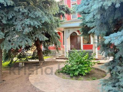 Жеке үй · 12 бөлме · 680.5 м² · 17 жүзд., мкр Коктобе, Кыз Жибек 138 138, бағасы: 470 млн ₸ в Алматы, Медеуский р-н