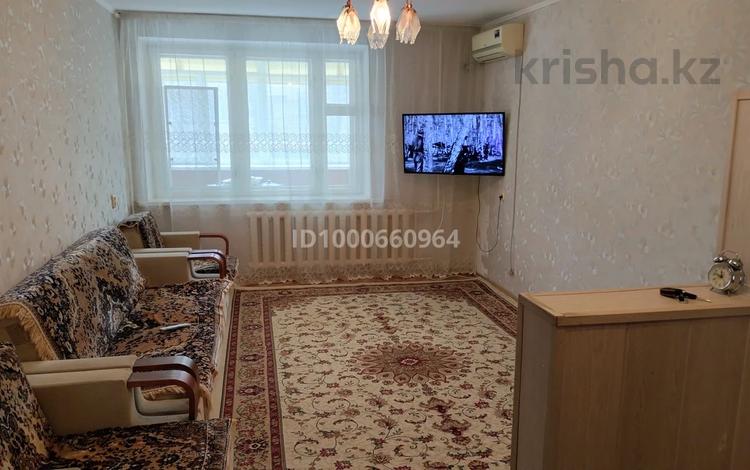 3-комнатная квартира · 60.2 м² · 2/5 этаж, А.Молдагуловой 26 за 23 млн ₸ в Уральске — фото 4