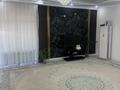 Дом · 3 комнаты · 230 м², мкр Атамура 42 за 500 000 ₸ в Атырау — фото 2