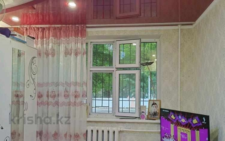 1-комнатная квартира · 33 м² · 1/5 этаж, мкр Салтанат 8 — 4 мкр за 75 000 ₸ в Таразе — фото 2