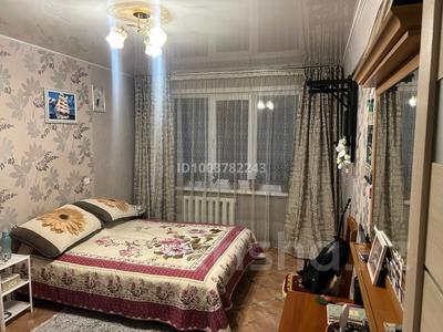 3-комнатная квартира · 64 м² · 1/5 этаж, Островского 24/1 за 16.5 млн ₸ в Усть-Каменогорске, Ульбинский