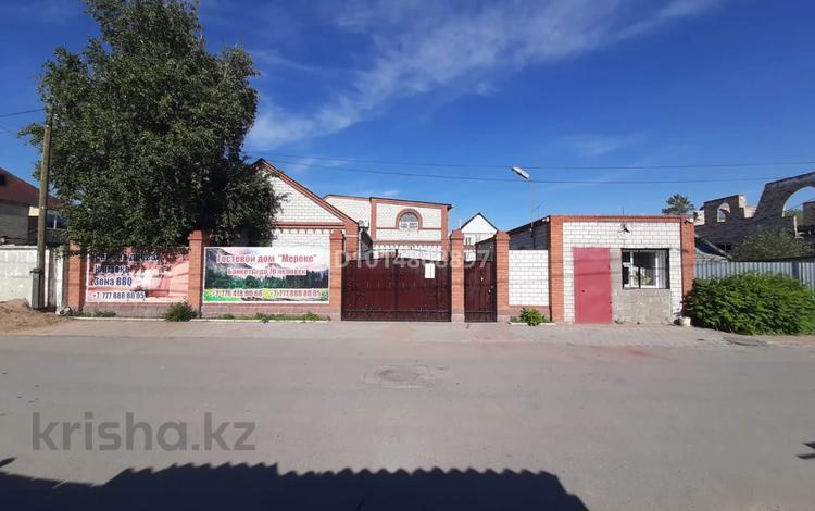 Жеке үй · 6 бөлме · 300 м² · 5 жүзд., Орджоникидзе 31 — Амангельды ,Абая, бағасы: 2 млн ₸ в Павлодаре — фото 2