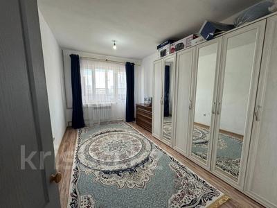 2-комнатная квартира · 61 м² · 5/6 этаж, Жарбосынова 85 за 20 млн 〒 в Атырау