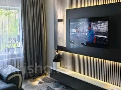 1-бөлмелі пәтер · 42 м² · 2/5 қабат, мкр Аксай-4 — Момышулы, бағасы: 31.5 млн ₸ в Алматы, Ауэзовский р-н
