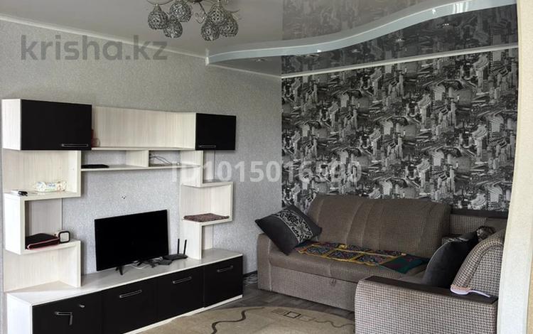 2-комнатная квартира · 45 м² · 5/5 этаж, Бауыржан Момышулы 33 — М.Ауезова - Б. Момышулы за 11.5 млн ₸ в Экибастузе — фото 2