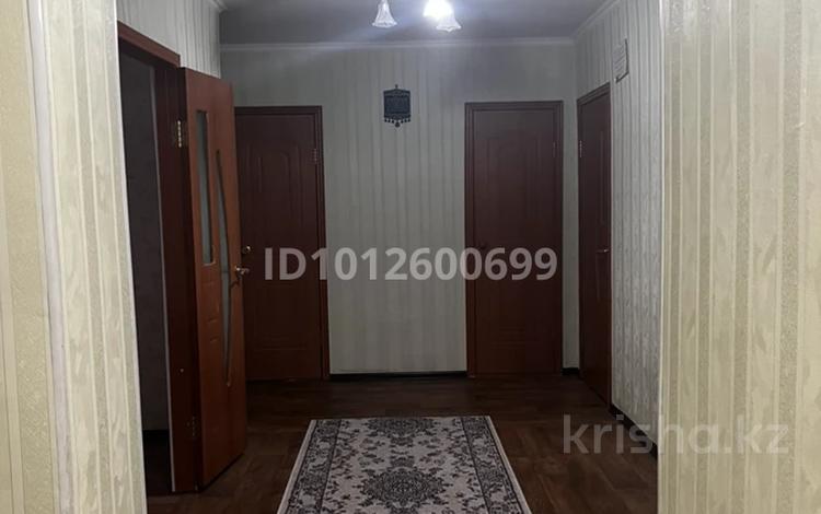 3-бөлмелі пәтер · 93 м² · 9/9 қабат, мкр Болашак 131Г, бағасы: 25 млн ₸ в Актобе — фото 23