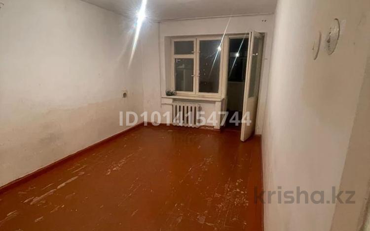 2-комнатная квартира · 43 м² · 4/5 этаж, Айтеке би 2 — Абая за 17.5 млн ₸ в Таразе — фото 2