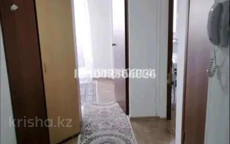 1-комнатная квартира · 37 м² · 3/16 этаж, мкр Новый Город, Бауыржан Момышулы — Бауыржан Момышулы за 17 млн ₸ в Караганде, Казыбек би р-н — фото 10