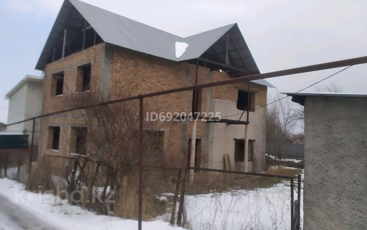 Отдельный дом • 4 комнаты • 250 м² • 6 сот., Ветеран 43 — Газпромнефть за 25 млн 〒 в Кыргауылдах — фото 2