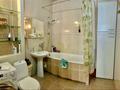 5-комнатная квартира, 175.4 м², 2/3 этаж, Альфараби — Маркова за 120 млн 〒 в Алматы, Бостандыкский р-н — фото 49