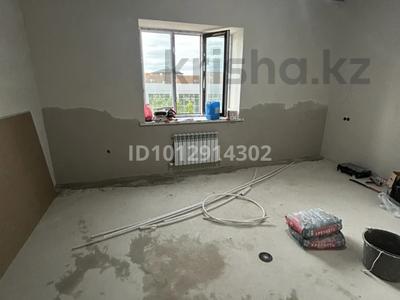 2-бөлмелі пәтер · 78 м² · 2/5 қабат, мкр. Алтын орда, Ораз Татеулы 15а, бағасы: 32 млн ₸ в Актобе