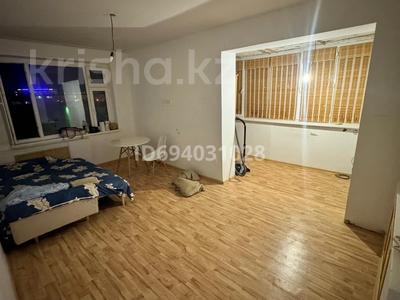 1-комнатная квартира · 47 м² · 5/5 этаж, 11-й мкр 14 за 9.7 млн 〒 в Актау