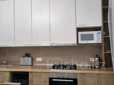 2-комнатная квартира · 64 м² · 7/9 этаж, мкр Нурсая, Абулхайр-хана 63 за 350 000 ₸ в Атырау