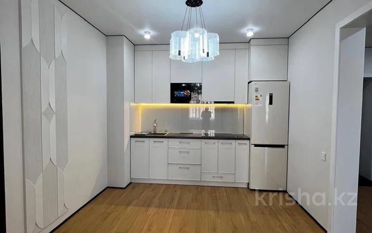 2-комнатная квартира · 50 м² · 6/15 этаж, Райымбека 210 за 49.8 млн ₸ в Алматы, Алмалинский р-н — фото 2