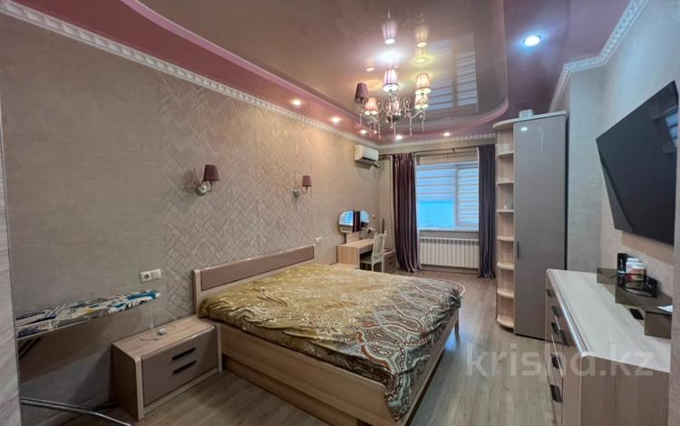 2-комнатная квартира · 78 м² · 3/25 этаж, 15-й мкр 69 за 32 млн ₸ в Актау — фото 2