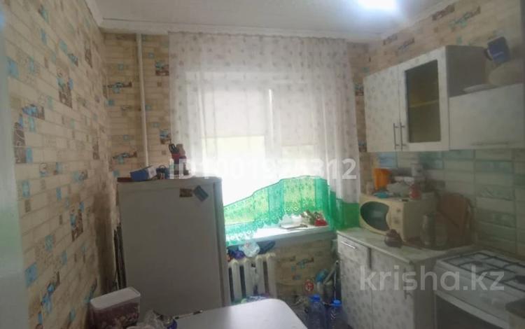 1-комнатная квартира · 31 м² · 1/5 этаж, 4й микрорайон 22 за 3 млн 〒 в Степногорске — фото 3