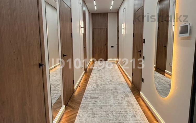 4-комнатная квартира · 126 м² · 9/10 этаж, мкр. Алтын орда, Мкр Батыс-2 11Б за 82 млн ₸ в Актобе — фото 2