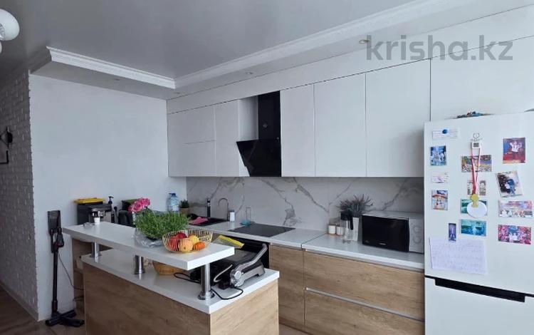 3-бөлмелі пәтер · 95.5 м² · 23/25 қабат, мкр 11, бағасы: 30.5 млн ₸ в Актобе — фото 2