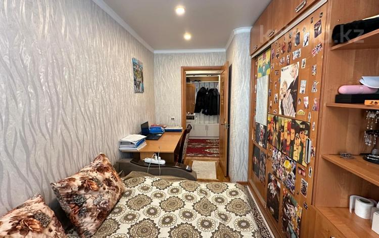 4-комнатная квартира · 80 м² · 4/5 этаж, Самал за 27.3 млн ₸ в Талдыкоргане, мкр Самал — фото 2