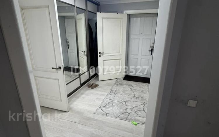 3-бөлмелі пәтер · 65 м² · 3/5 қабат, Байтурсвнова 5 — Пересечение Байтурсынова-Туркистанской, бағасы: 26.5 млн ₸ в Шымкенте, Аль-Фарабийский р-н — фото 2