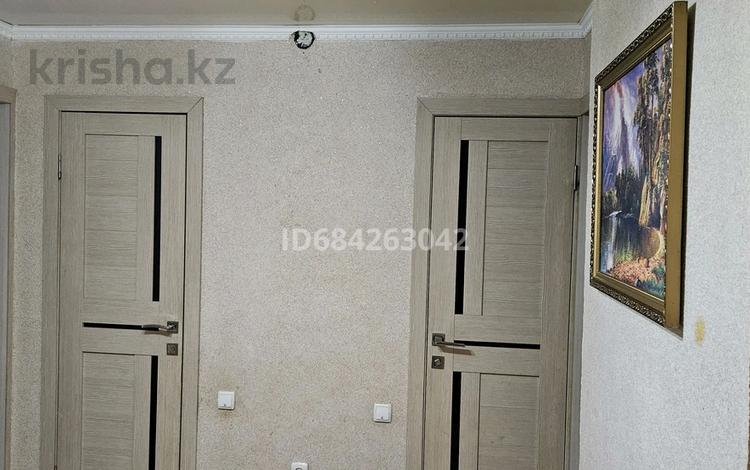 3-комнатная квартира · 64 м² · 2/5 этаж, Акана-серэ 168 — Казахско-турецкий лицей за 25.5 млн 〒 в Кокшетау — фото 12