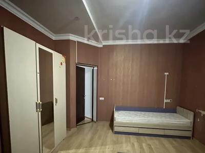 1 комната · 200 м² · 2/2 этаж, мкр Таугуль-3, Байжанбаева 21 за 60 000 ₸ в Алматы, Ауэзовский р-н