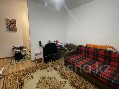 1-комнатная квартира · 27 м² · 3/6 этаж, Кенесары хана за 22 млн ₸ в Алматы, Бостандыкский р-н