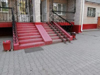 Свободное назначение, офисы, салоны красоты, медцентры и аптеки, образование, кабинеты и рабочие места, студии · 126 м² за 350 000 〒 в Актобе, Старый город